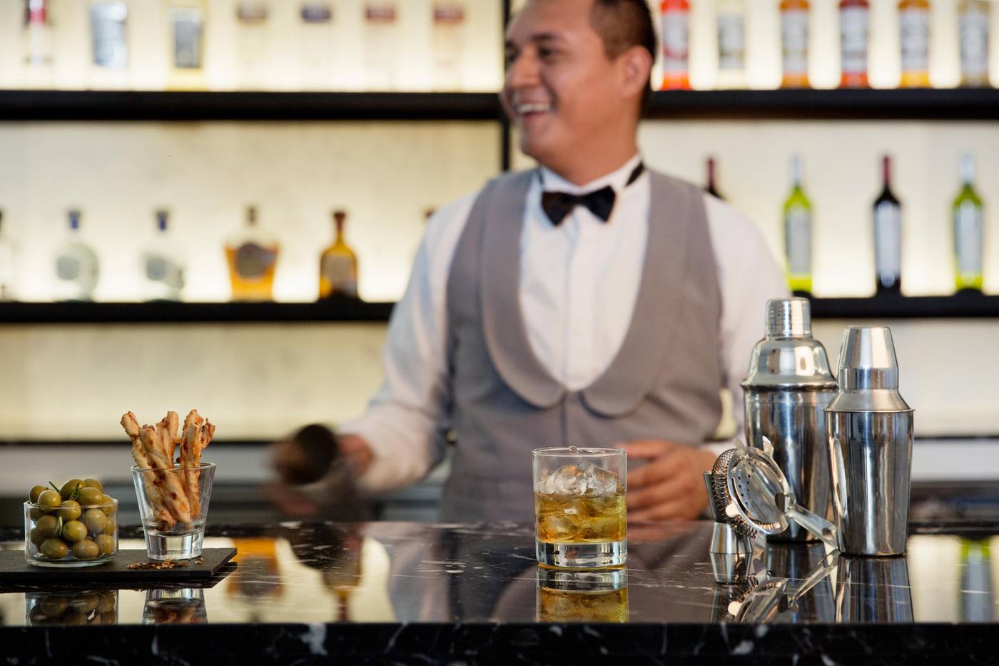 Finest-Playa-Mujeres-by-Excellence-Group-Bar-24