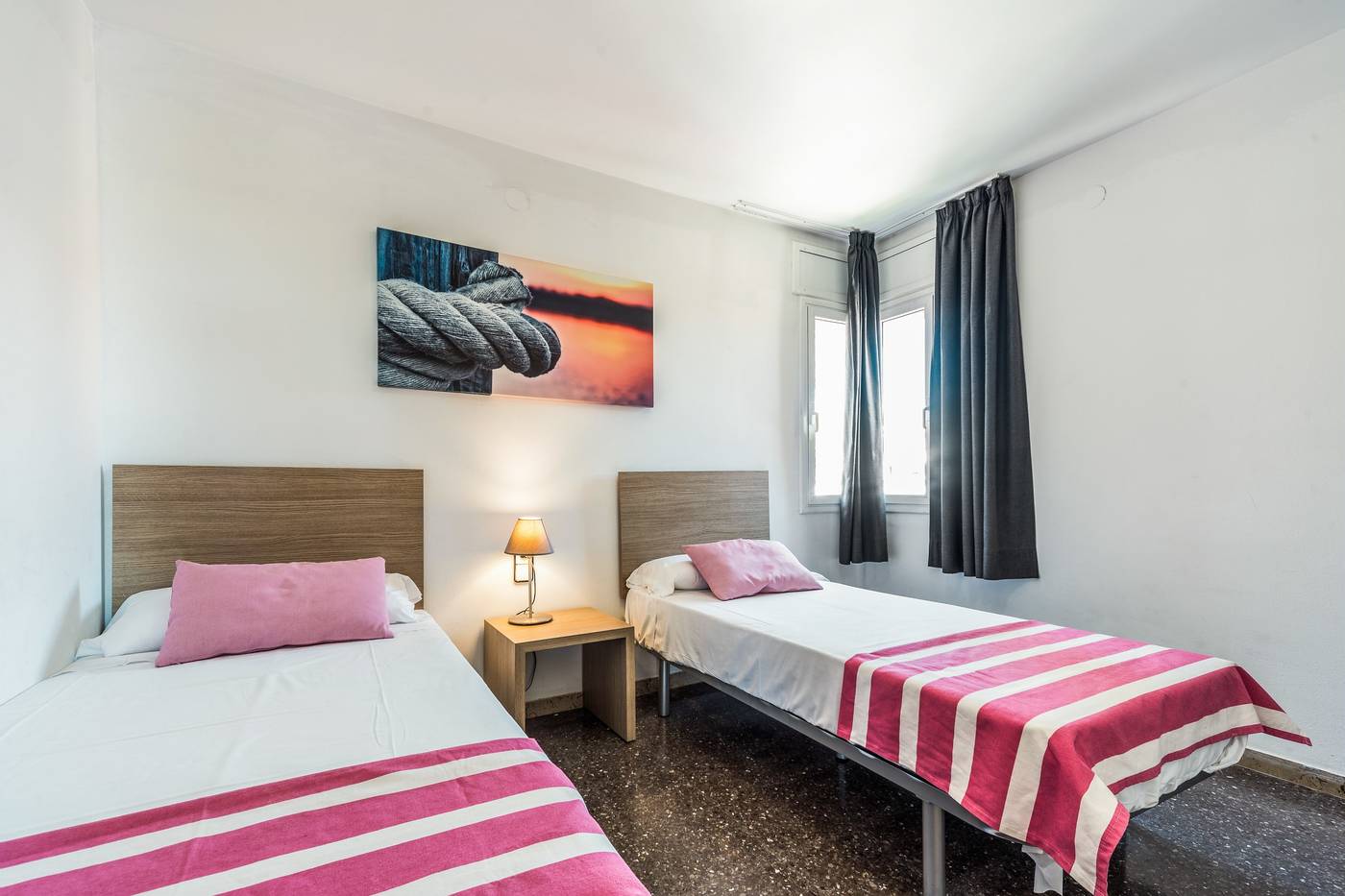 Pierre---Vacances-Comarruga-Room-19