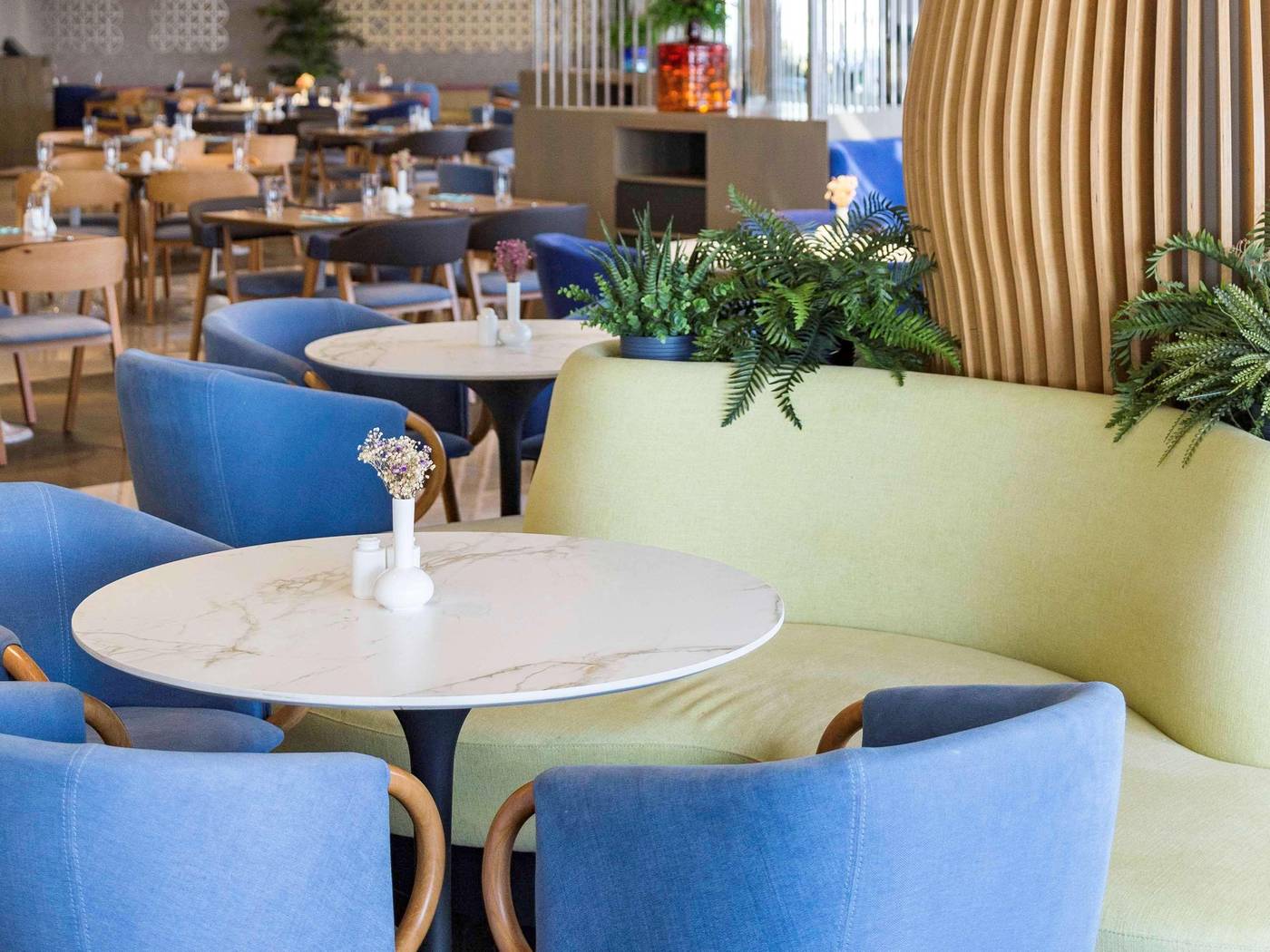 Novotel-Istanbul-Zeytinburnu-Restaurant-22