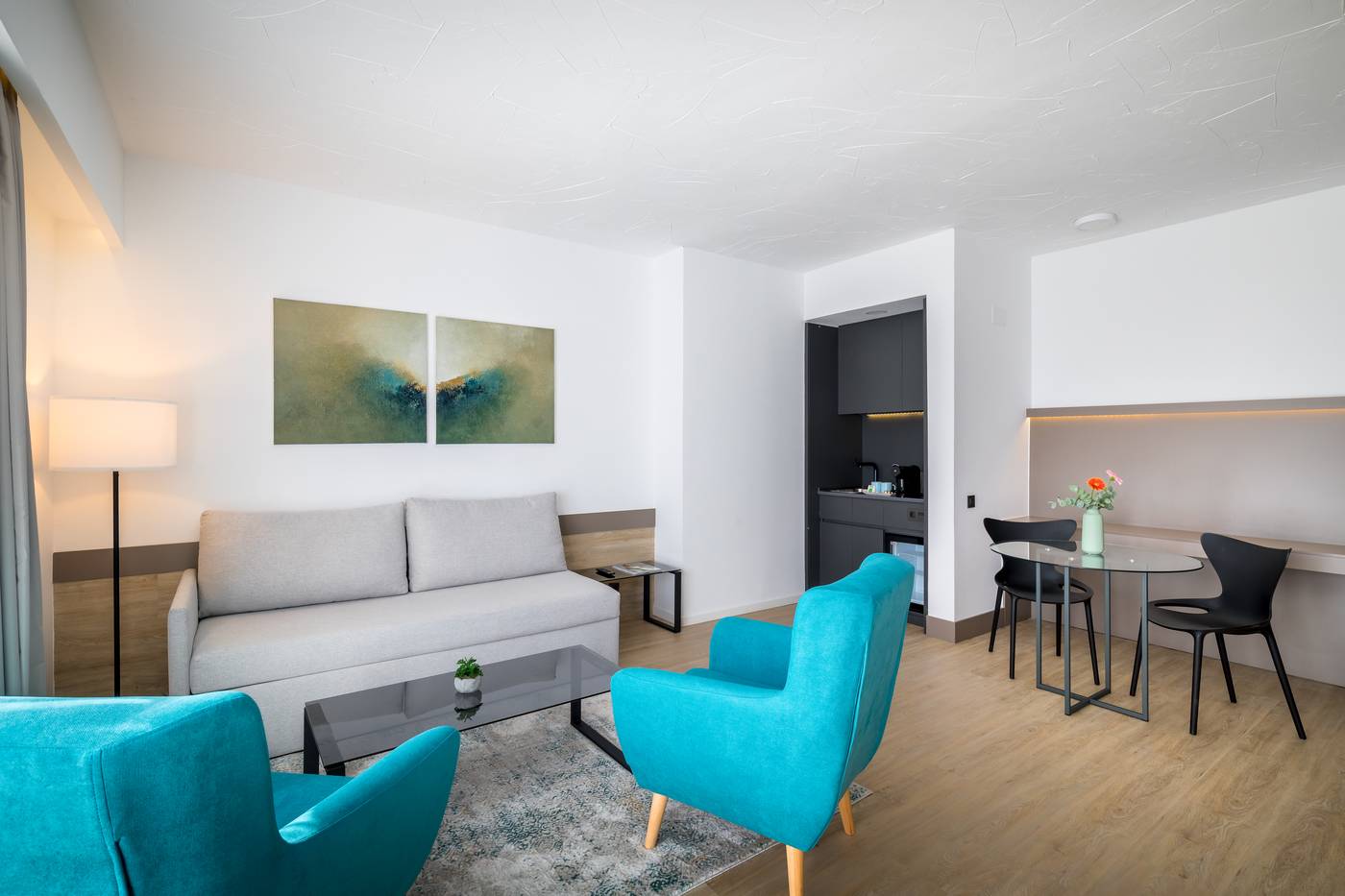 Occidental-Puerto-Ban--s-Room-26