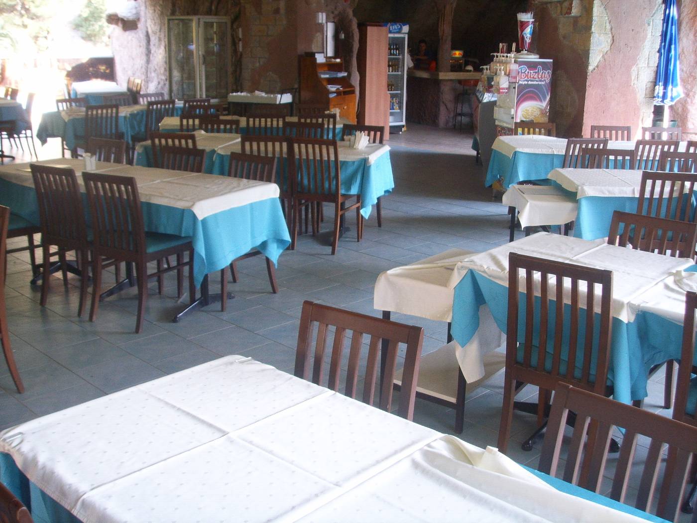 Grand-Aquarium-Apart-Restaurant-40