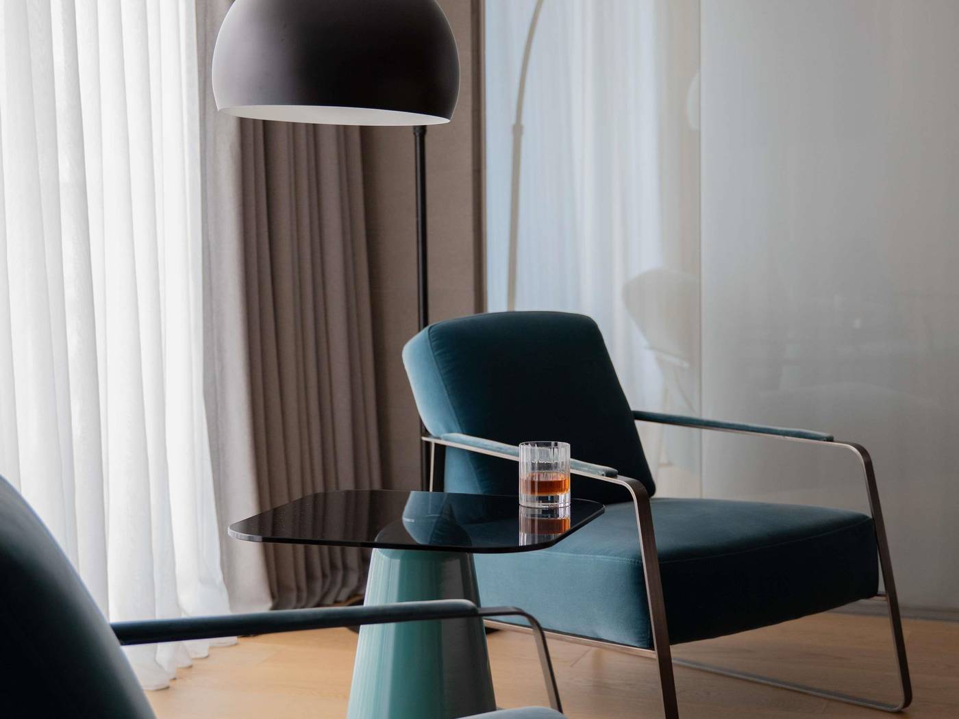 Pullman-Paris-Tour-Eiffel-Room-19