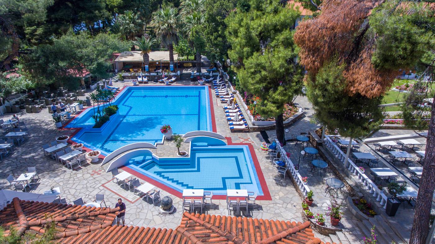 Porfi-Beach-General-view-7