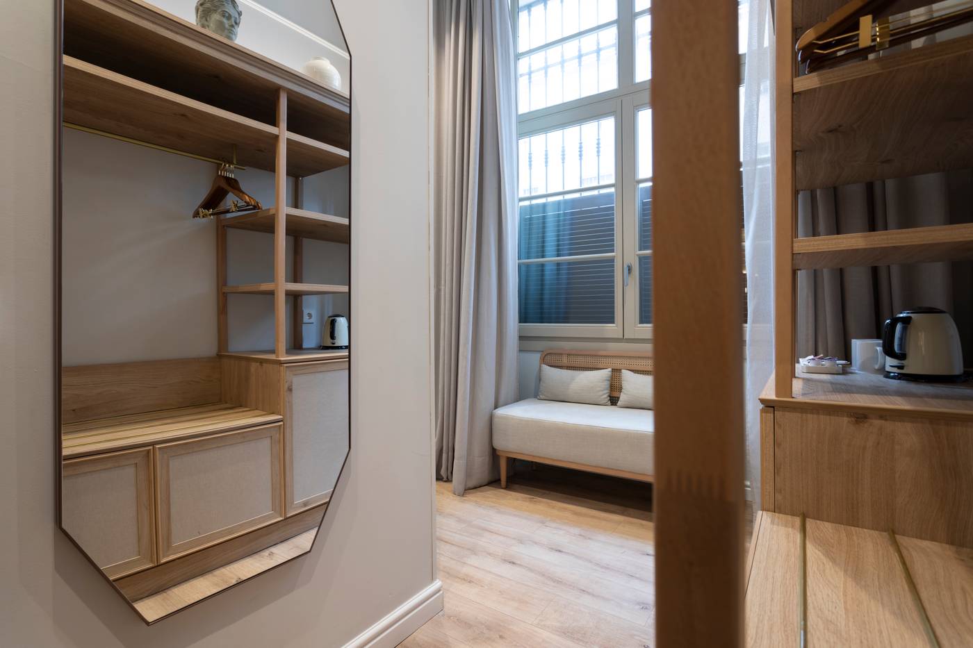 Icon-Malabar-Room-21