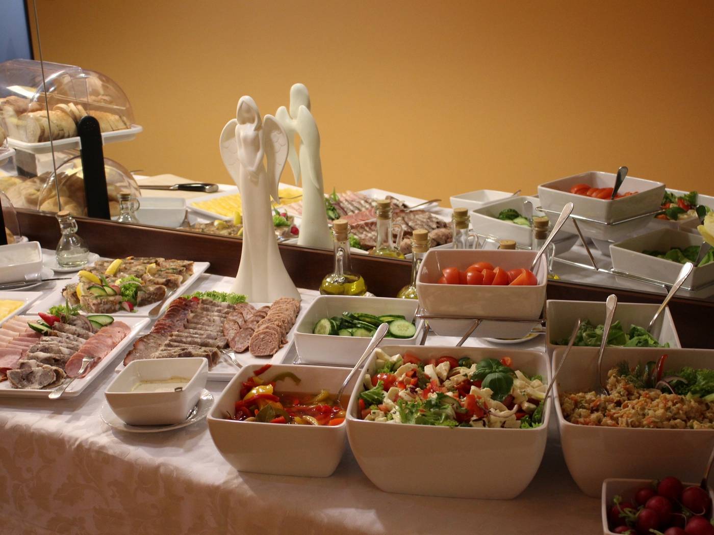 Domus-Mater-Restaurant-48