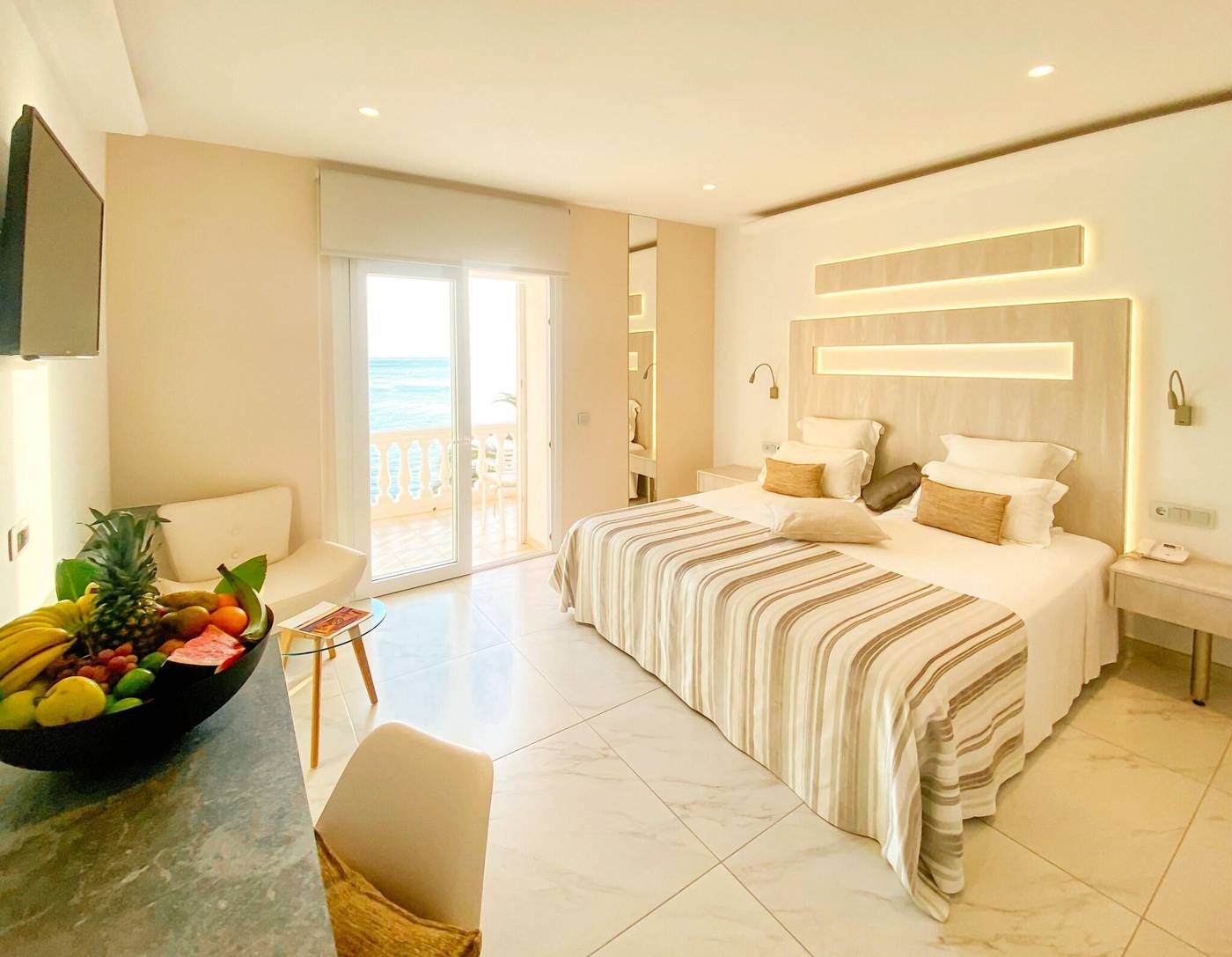 Vistabella-Room-8