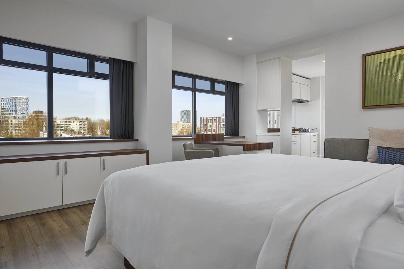 Element-Amsterdam-Room-7