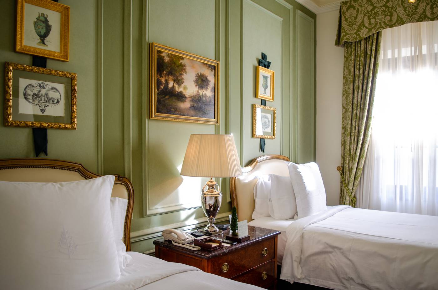 Four-Seasons-Hotel-Florence-Room-35