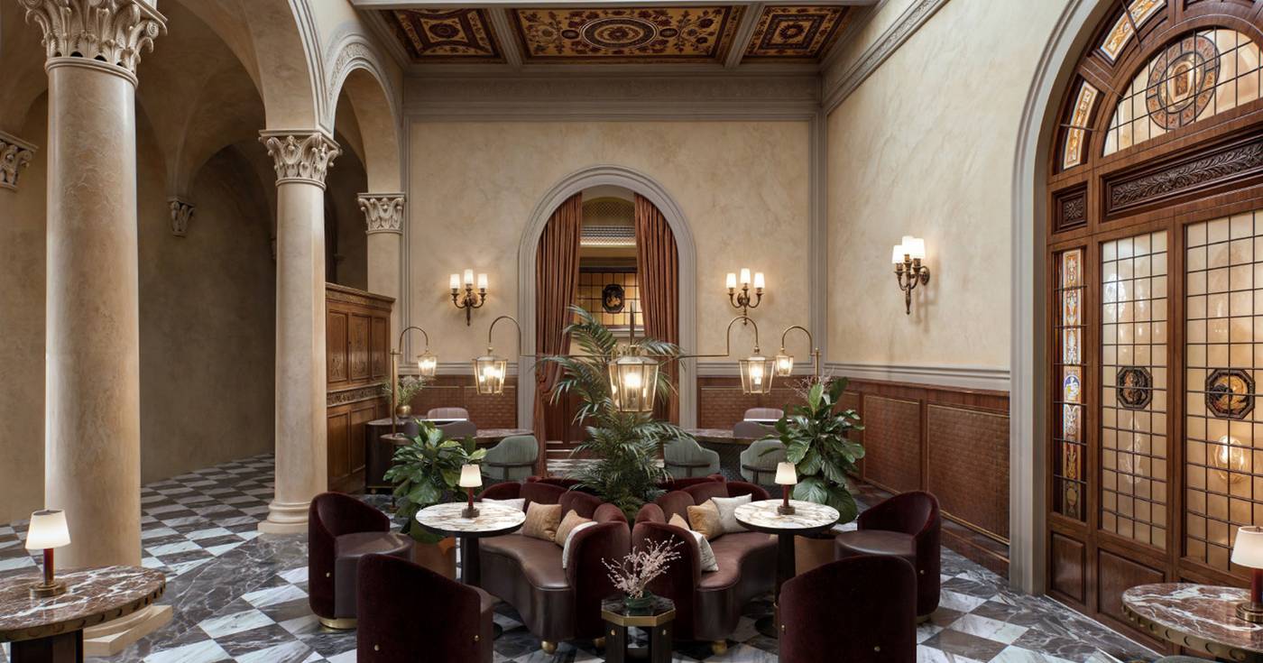 NH-Collection-Firenze-Porta-Rossa-Lobby-11