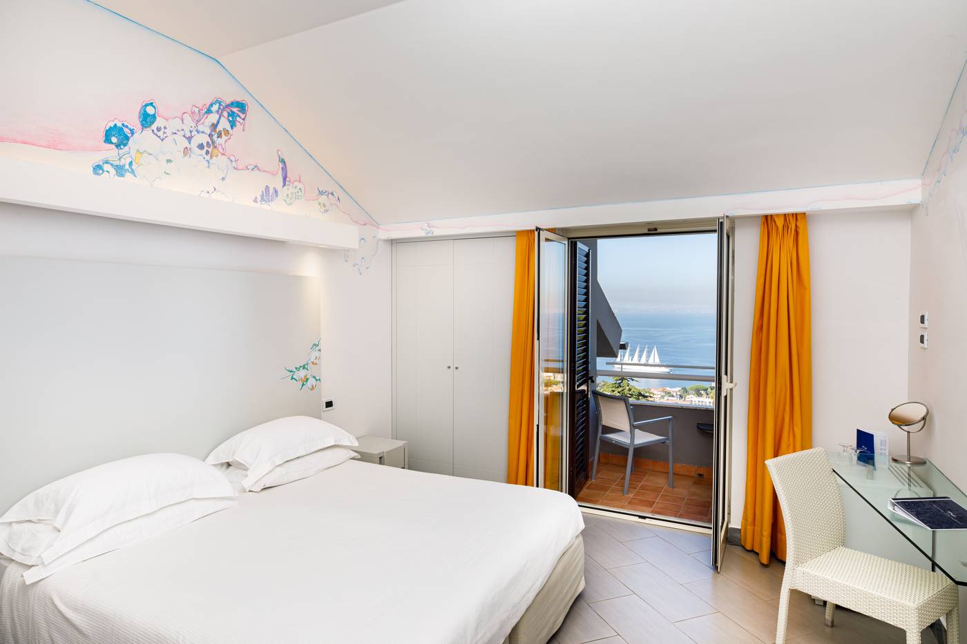 Art-Hotel-Gran-Paradiso-Room-13