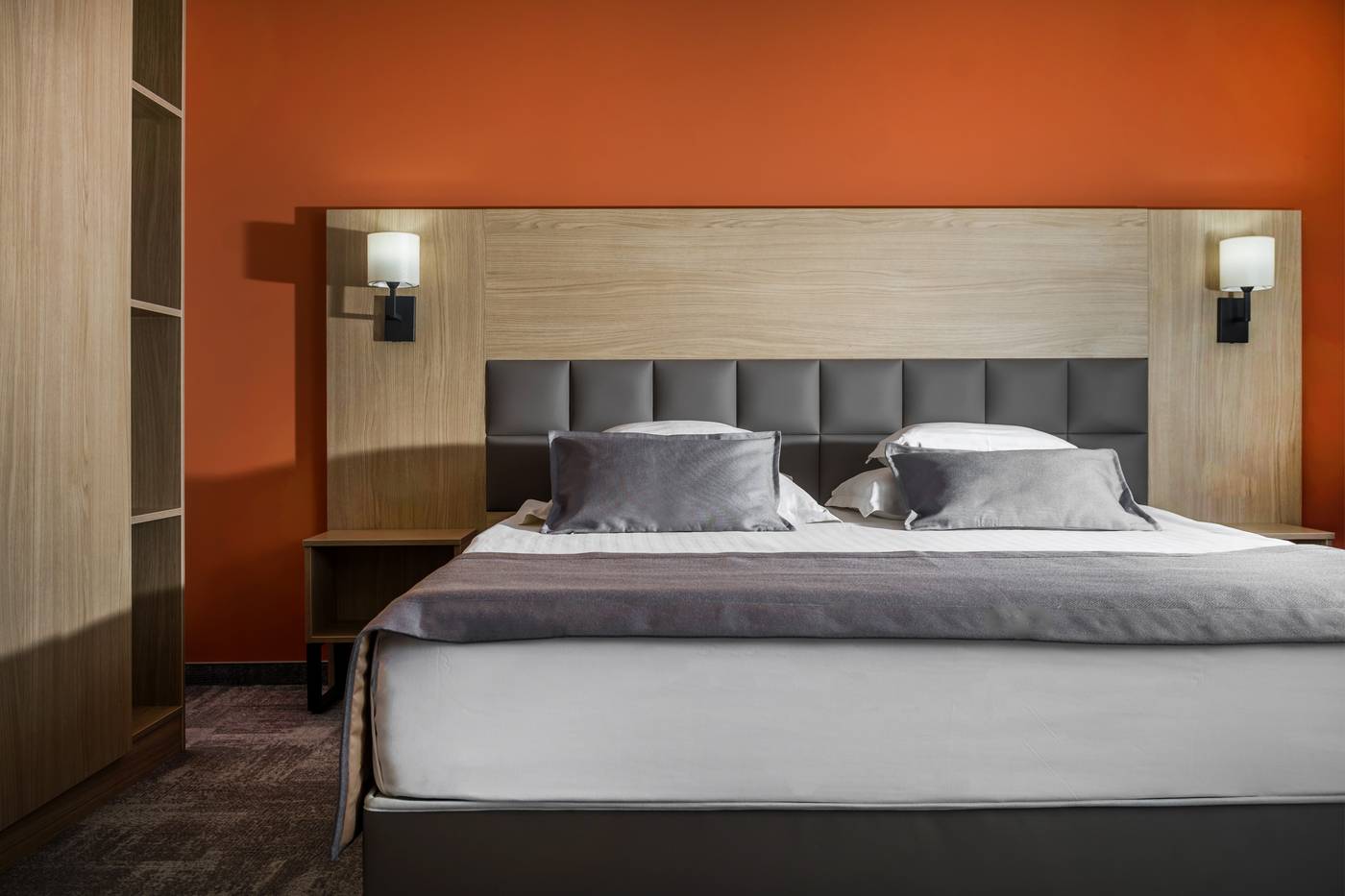 Hotel-Split-Inn-Room-12