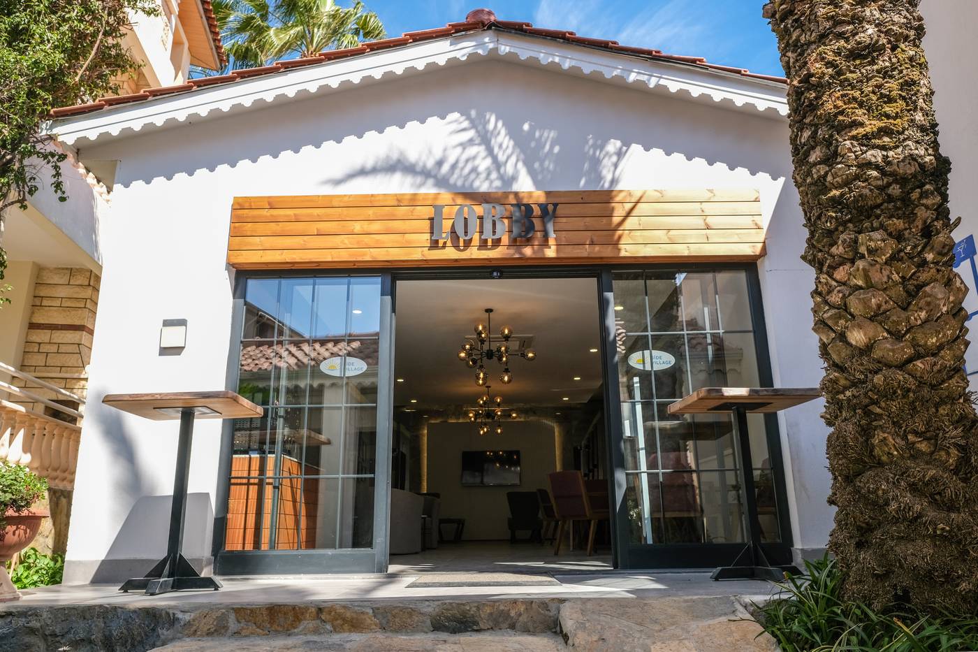 Side Village Family Suites