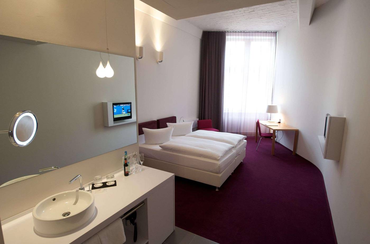 Wyndham-Garden-Berlin-Mitte-Room-10