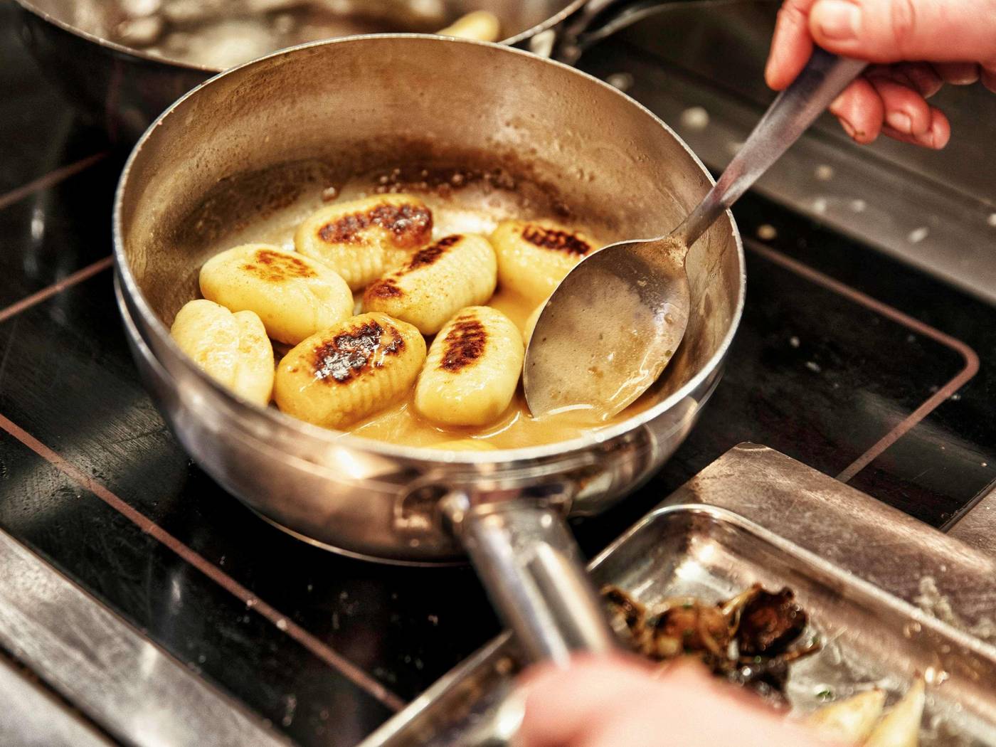 NEST-Paris-La-Defense---Mgallery-Restaurant-67