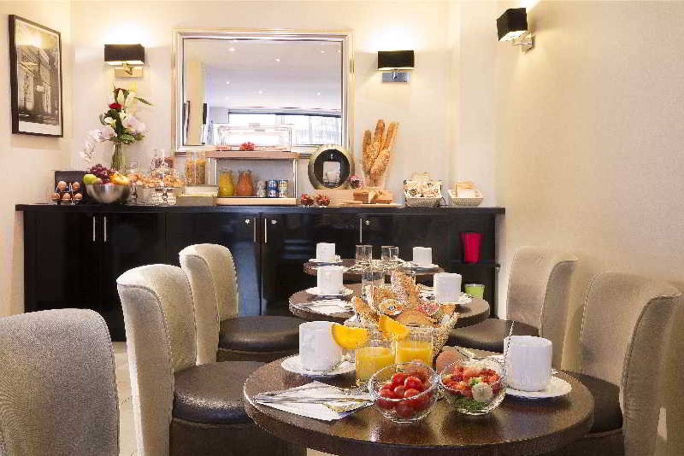 Hotel-10-OPERA-Restaurant-16