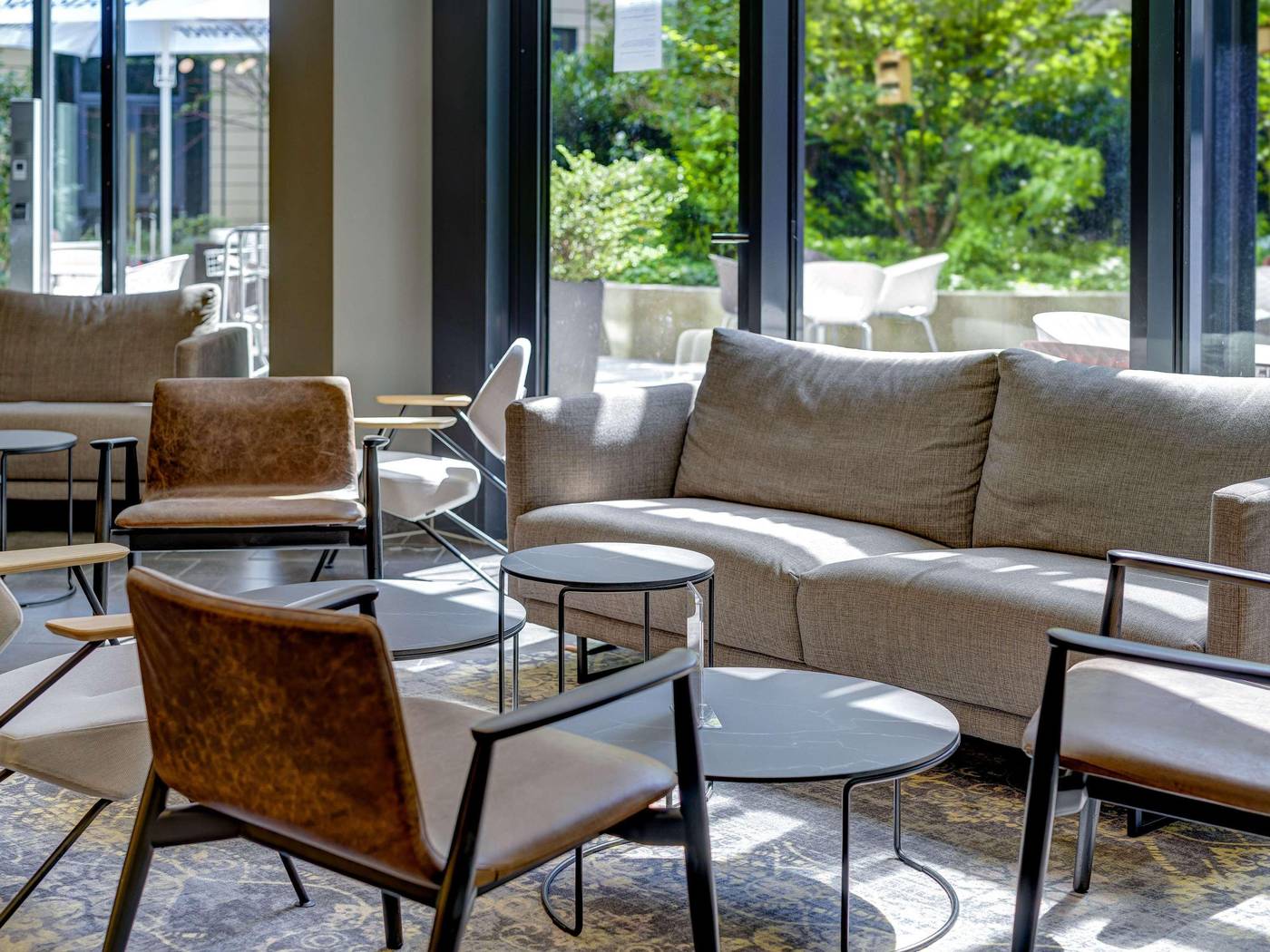 Novotel-Suites-Muenchen-Parkstadt-Schwabing-General-view-5