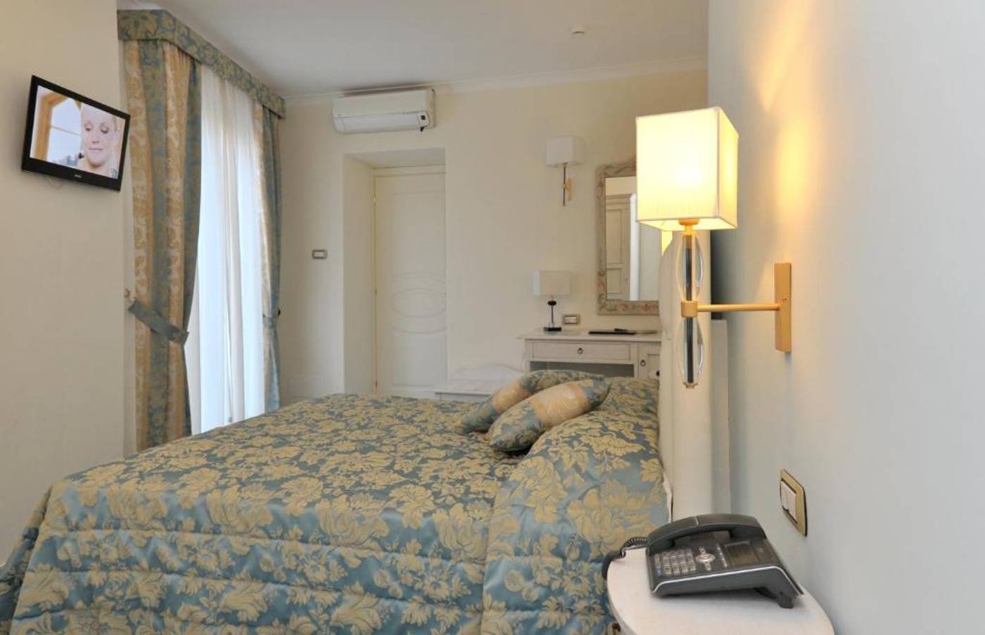 Santa-Lucia-Hotel-Room-23