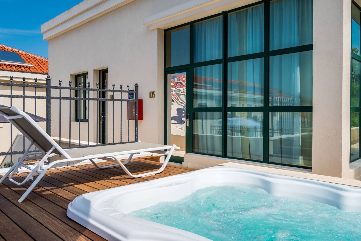 Brown-Beach-House-hotel---spa-Room-73