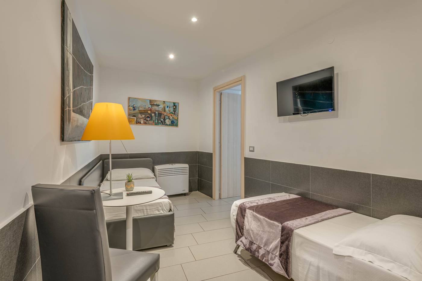 Trevi-Palace-Hotel-Room-25