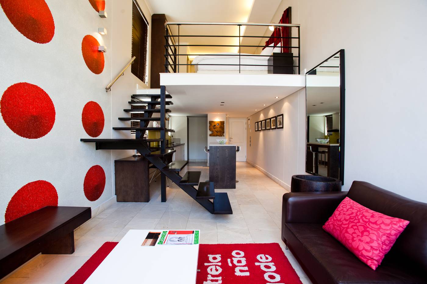 Hippo-Boutique-Hotel-Room-1