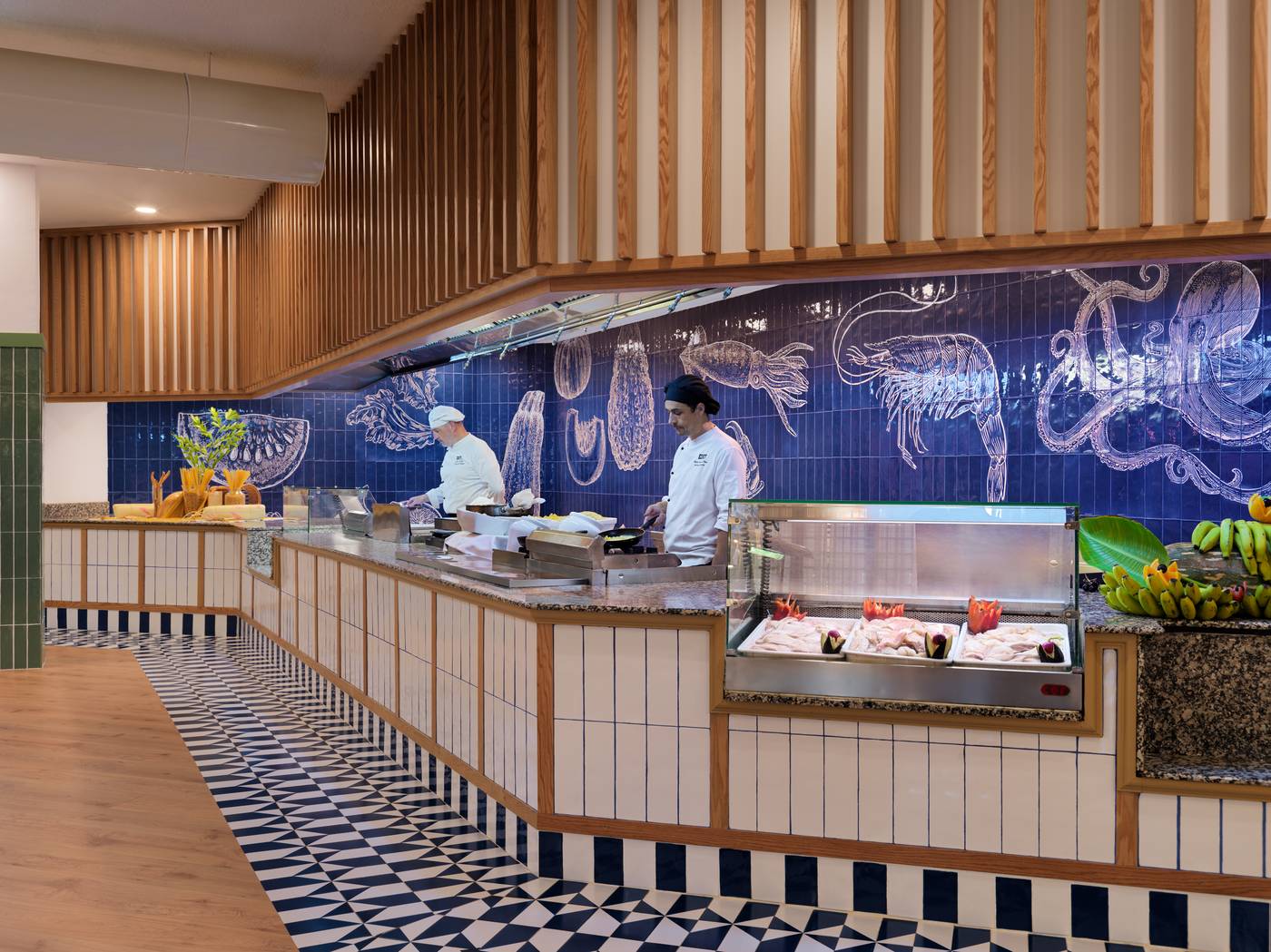 H10-Las-Palmeras-Restaurant-25