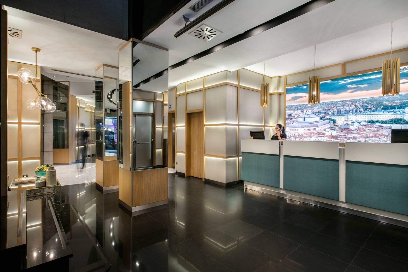 Vincci-Capitol-Lobby-6