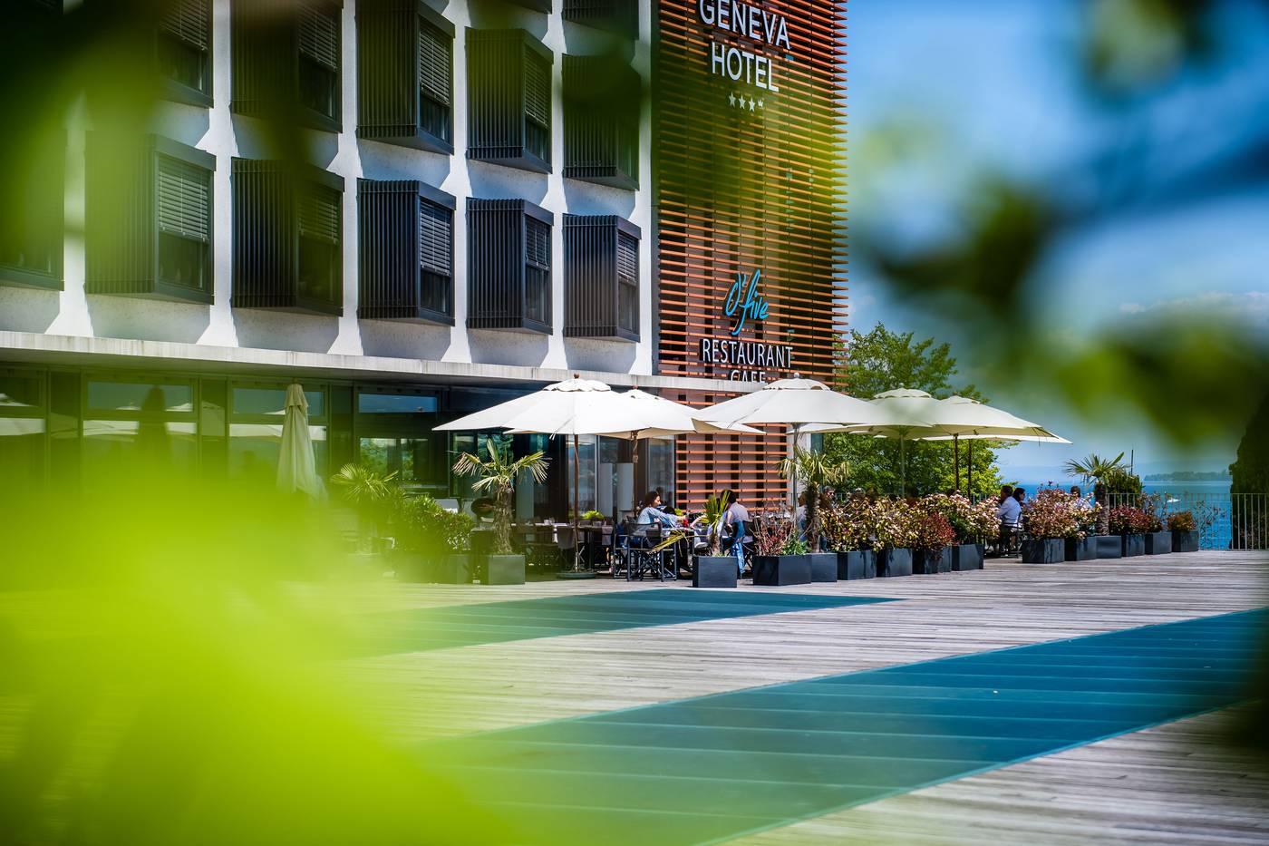 Lake-Geneva-Hotel-Terrace-35