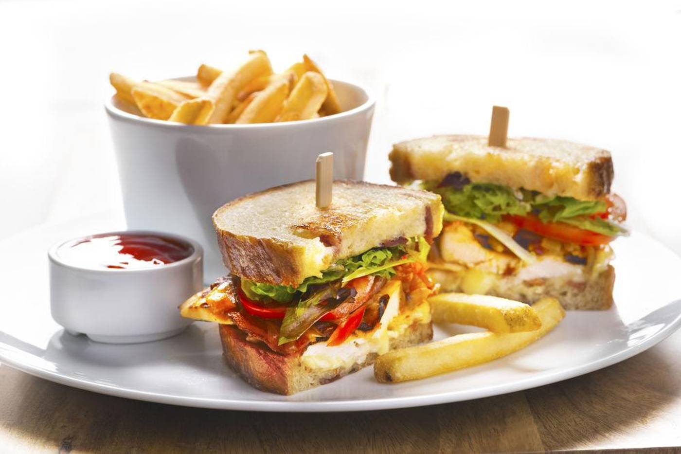 Metropolitan-Hotel-Vancouver-General-view-51