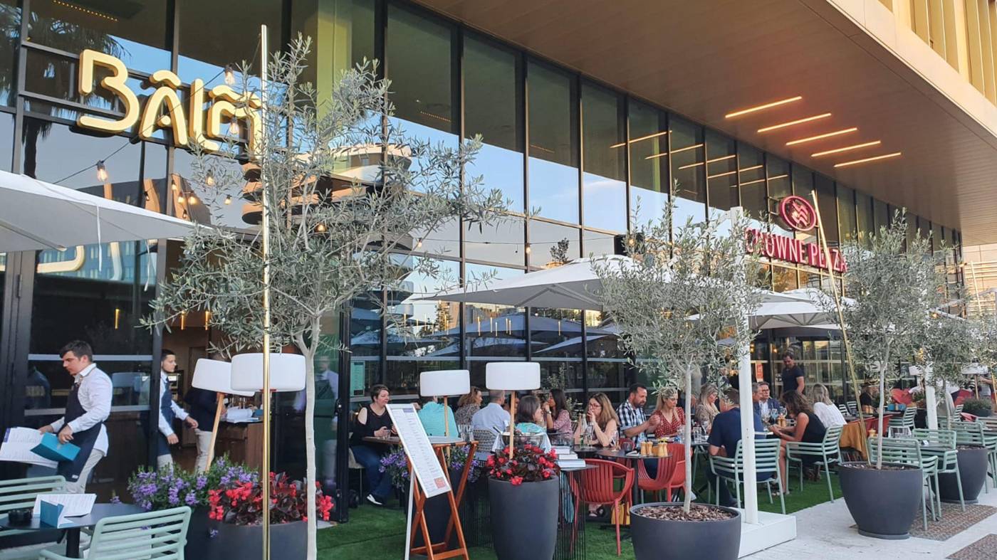 Crowne-Plaza-Nice-Grand-Arenas-Restaurant-8