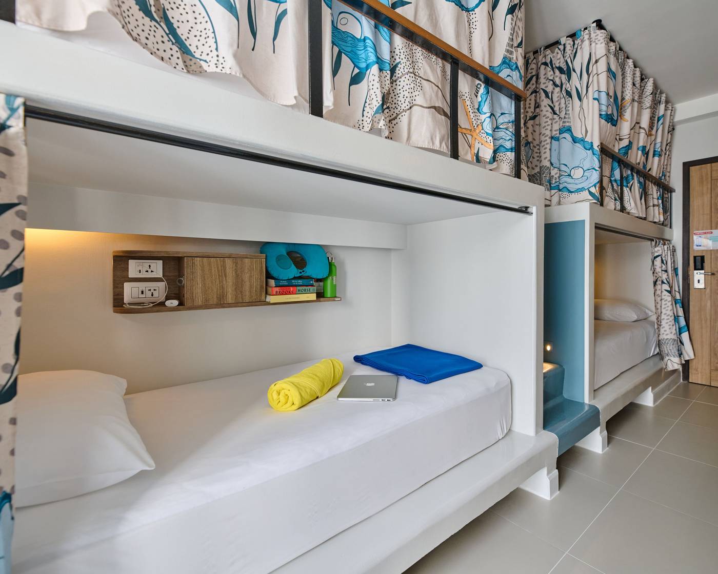 Lub-D-Phuket-Patong-Room-22