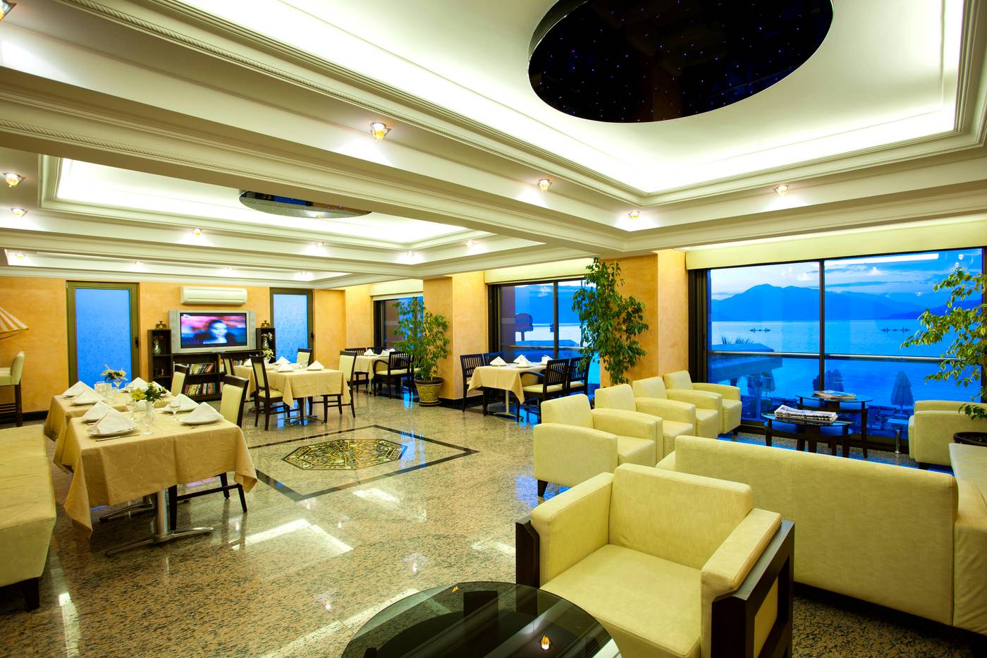 Orsmaris-Boutique-Hotel-Lobby-38