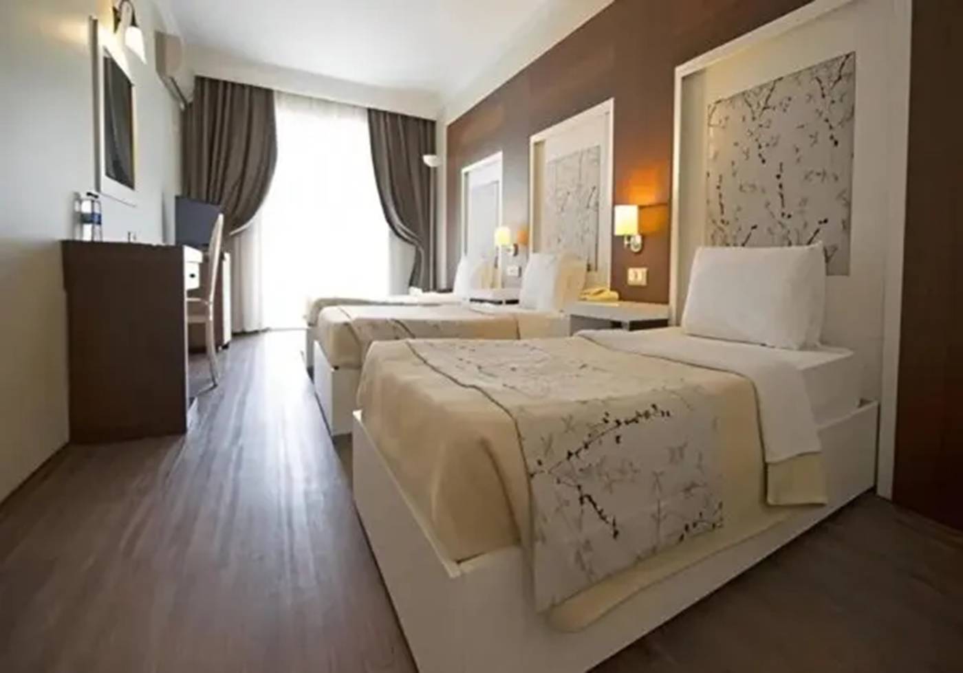 Sentinus-Hotel-Room-32