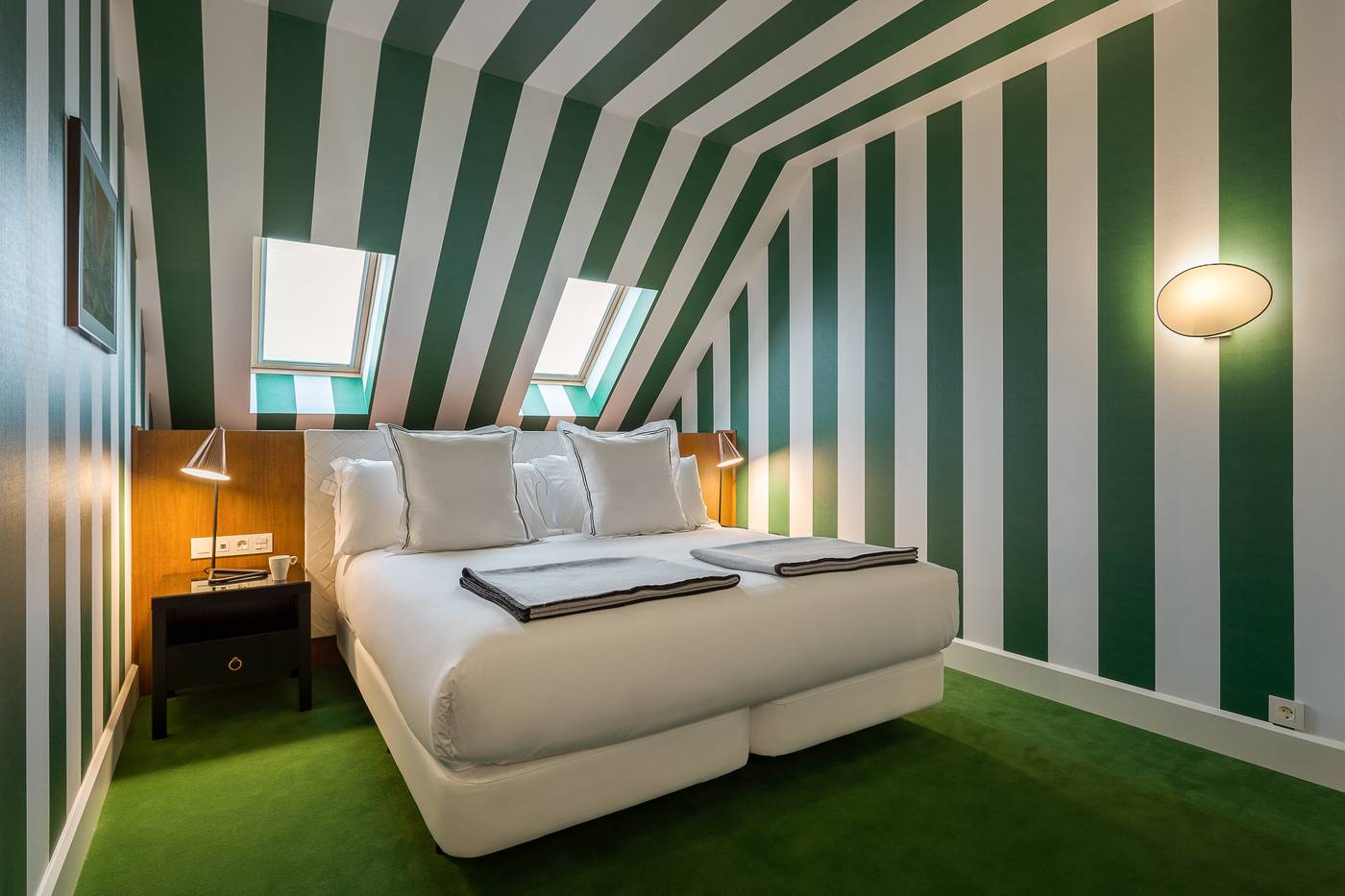 Room-Mate-Valeria-Room-18