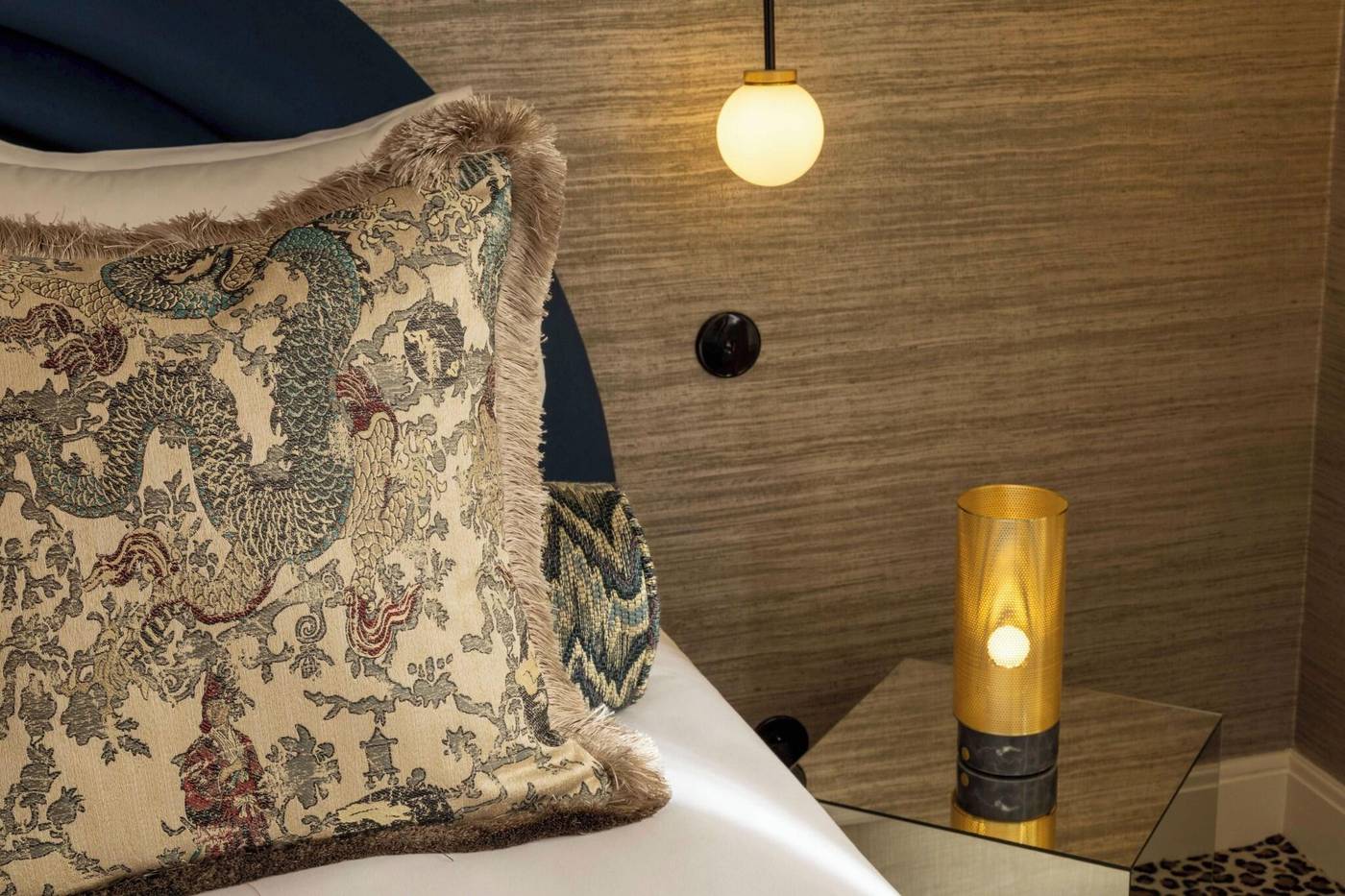 Hotel-Chaplain-Rive-Gauche-Room-20