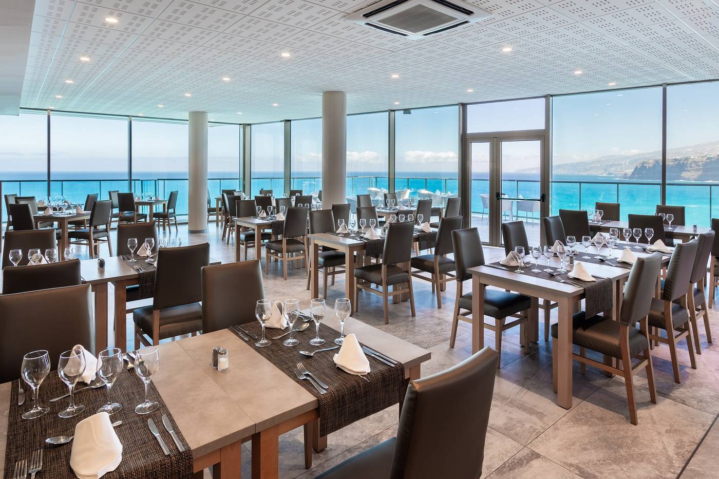 Best-Semiramis-Restaurant-22