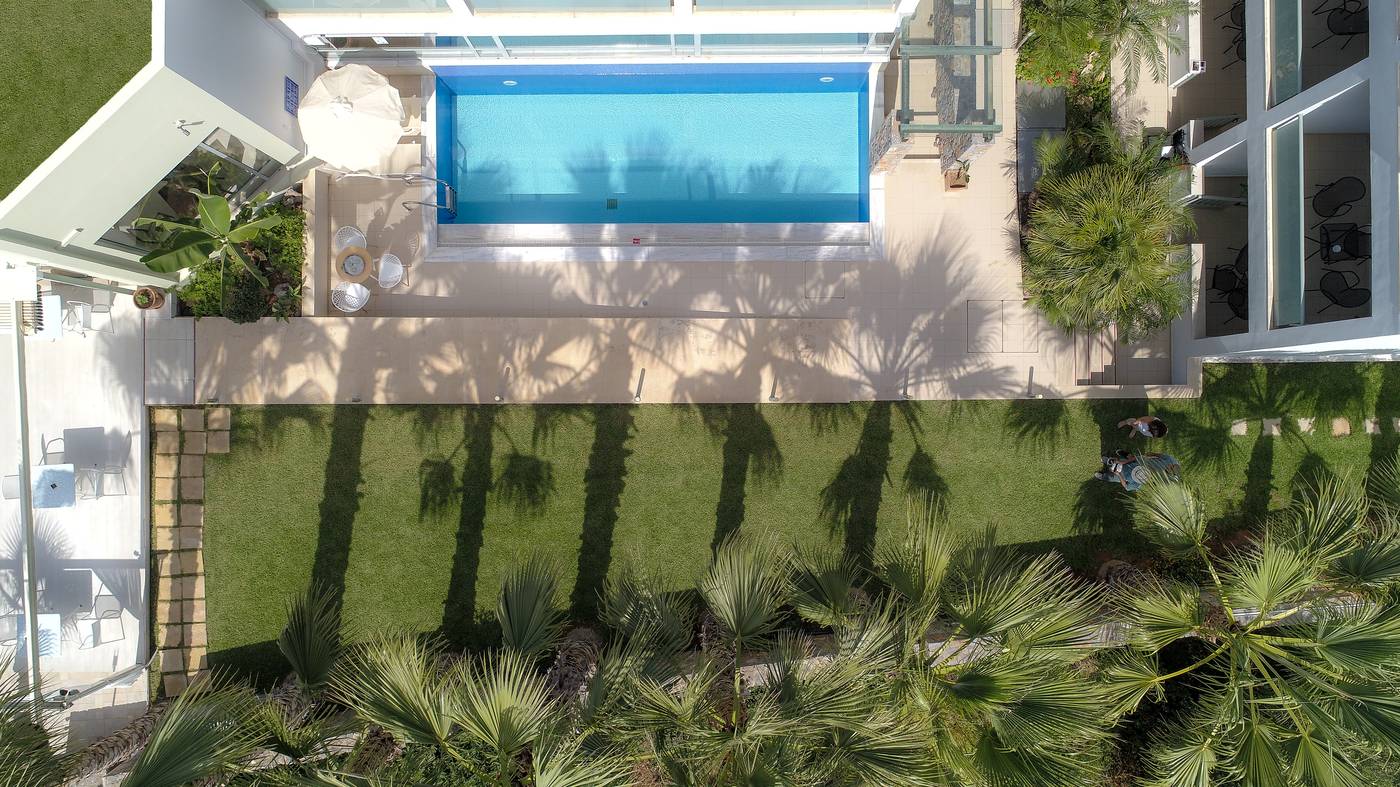 Angela-Suites-Boutique-Terrace-9