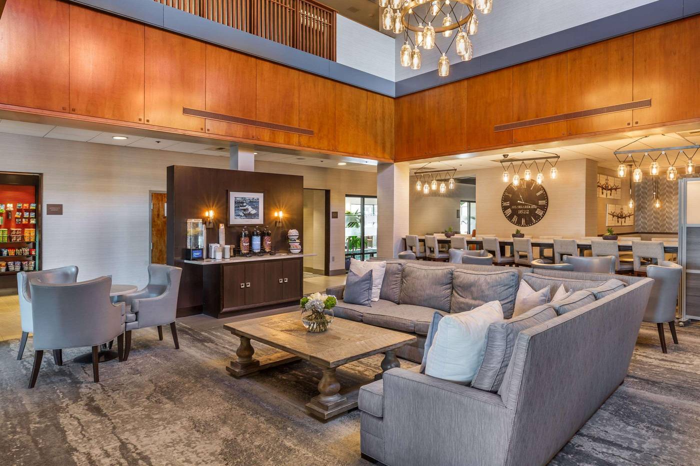 Comfort-Inn---Suites-Logan-Airport-Lobby-5