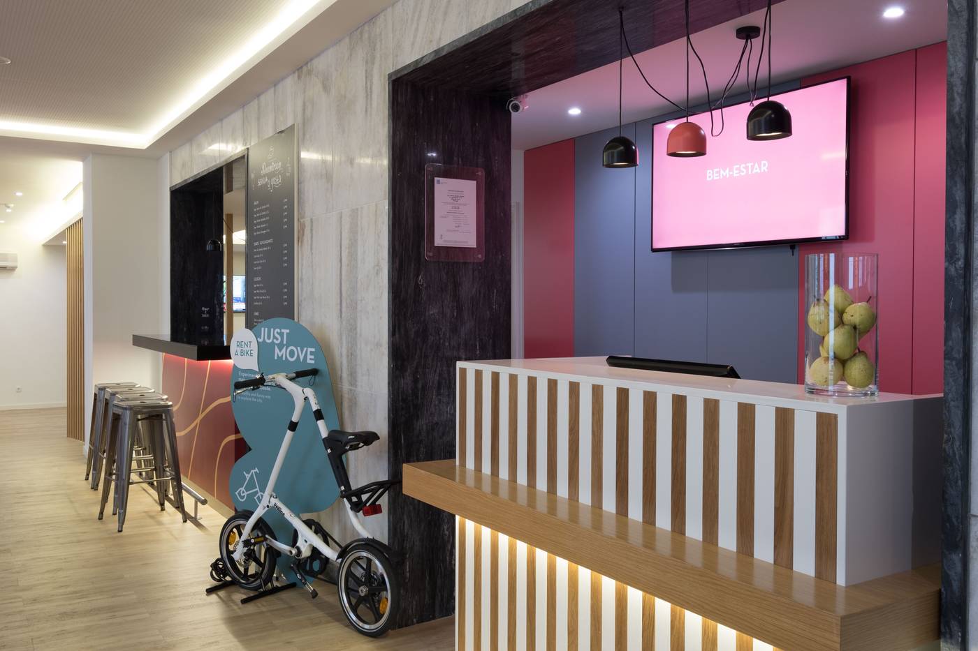 Stay-Hotel-Evora-Centro-Lobby-19