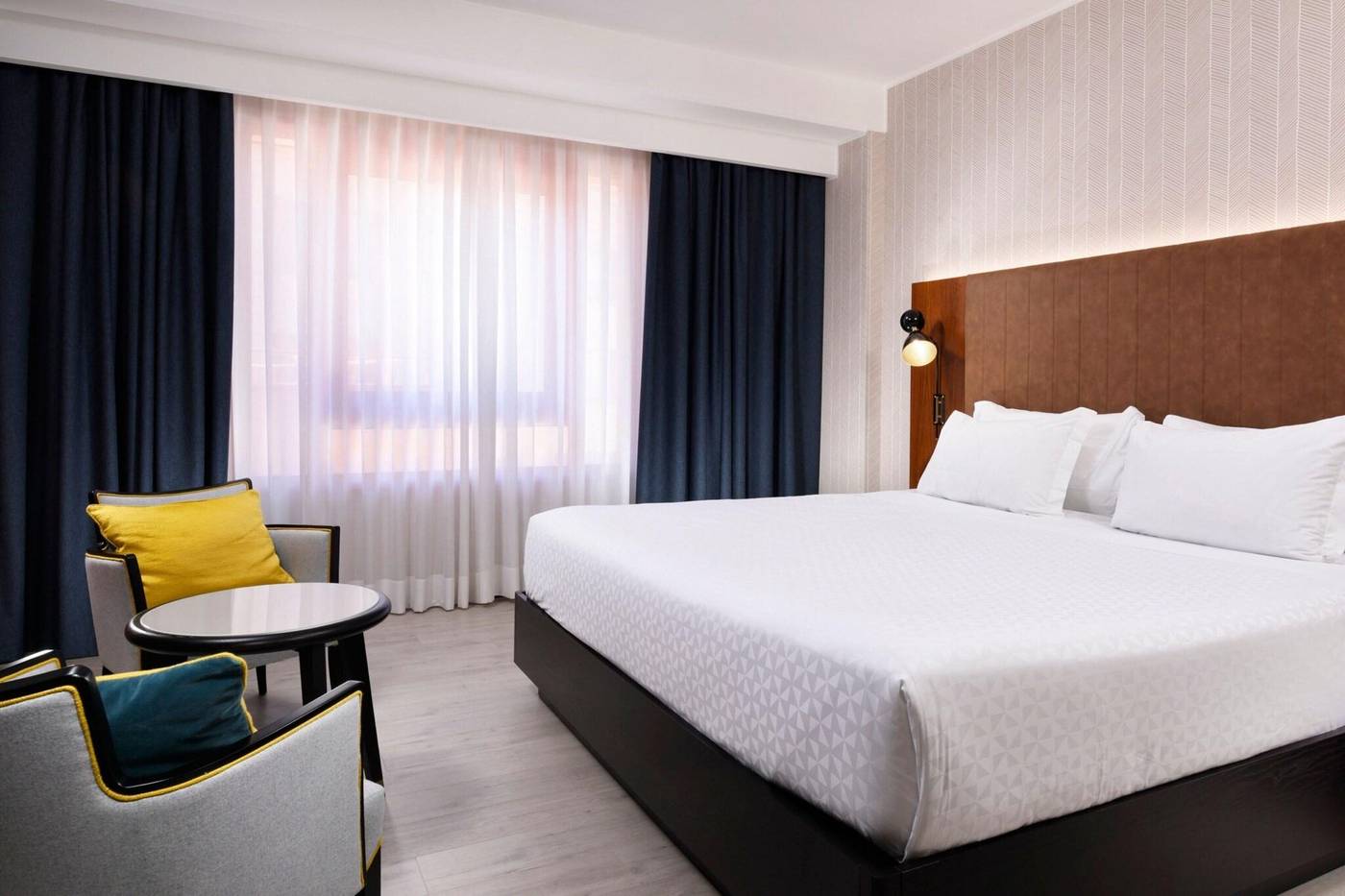 Four-Points-by-Sheraton-Siena-Room-26