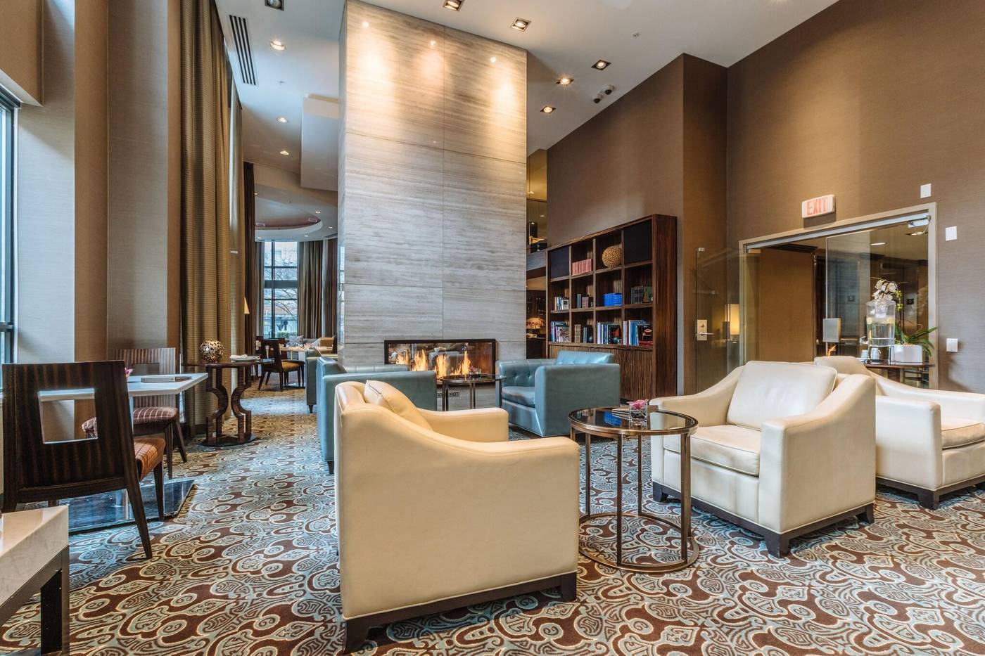 L'Hermitage Hotel-Canada-Vancouver-Lobby-6