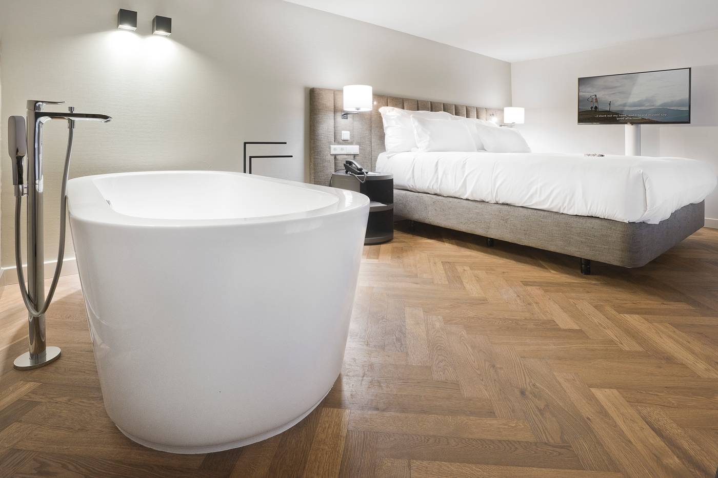 Pestana-Amsterdam-Riverside-Room-57