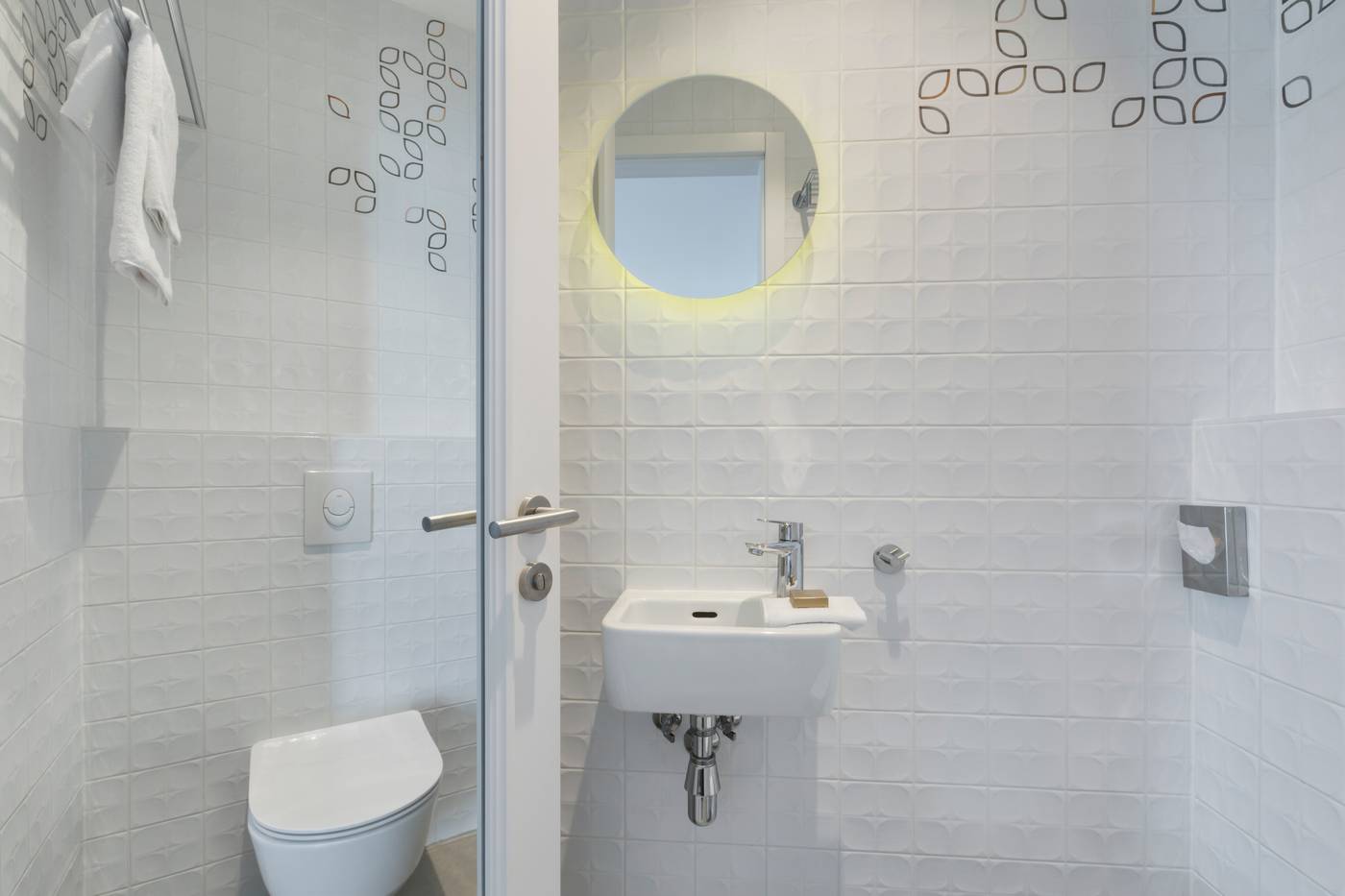 Bluesun-Hotel-Jadran-Room-40