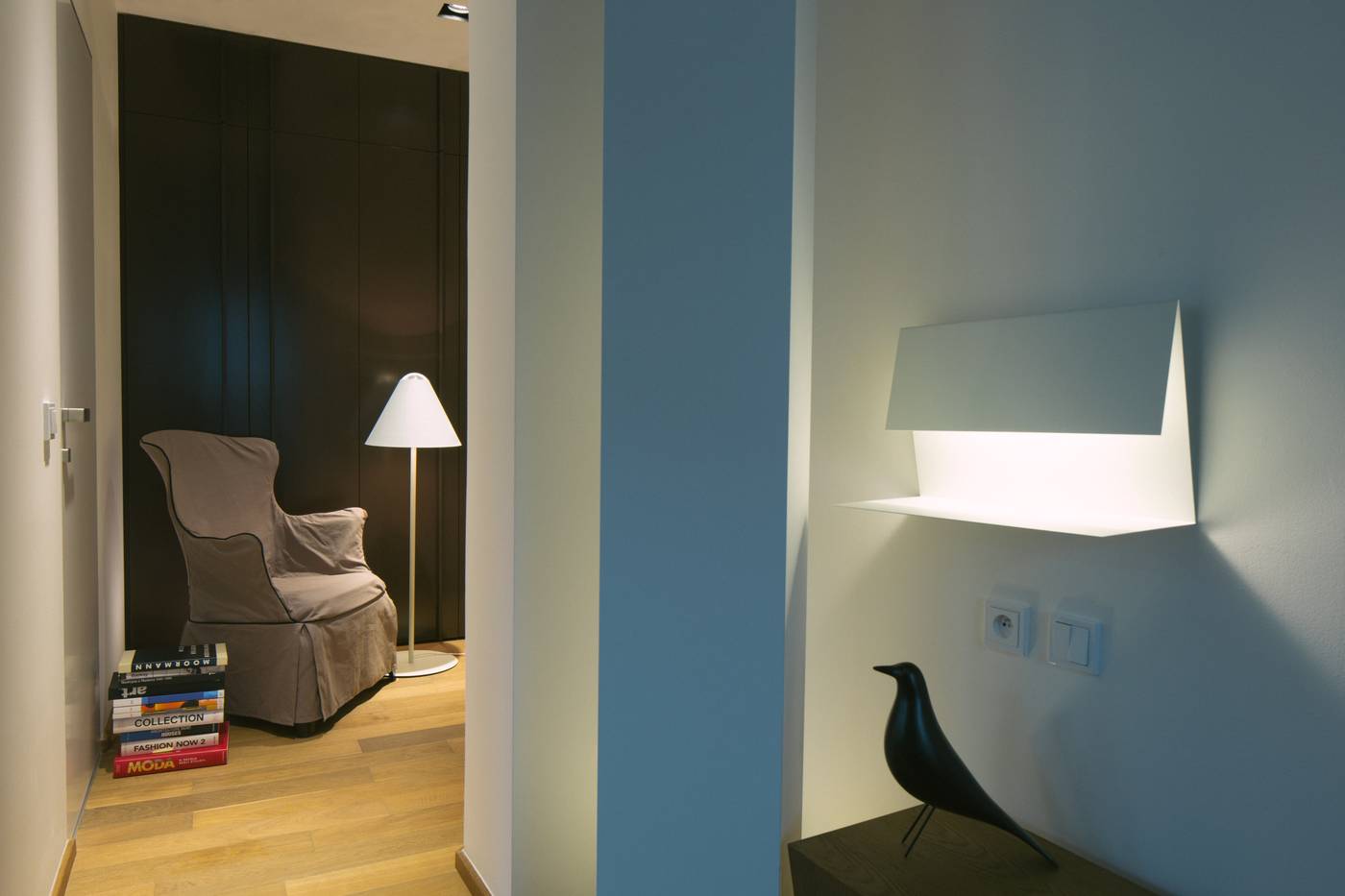 Golden-Crown-Room-28