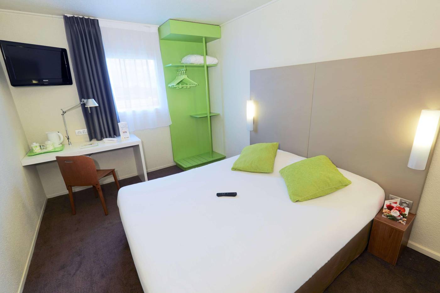 Campanile-Paris-Ouest---Nanterre---La-Defense-Room-21