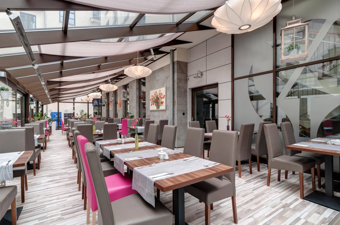 Golden-Tulip-Krakow-City-Center-Terrace-35