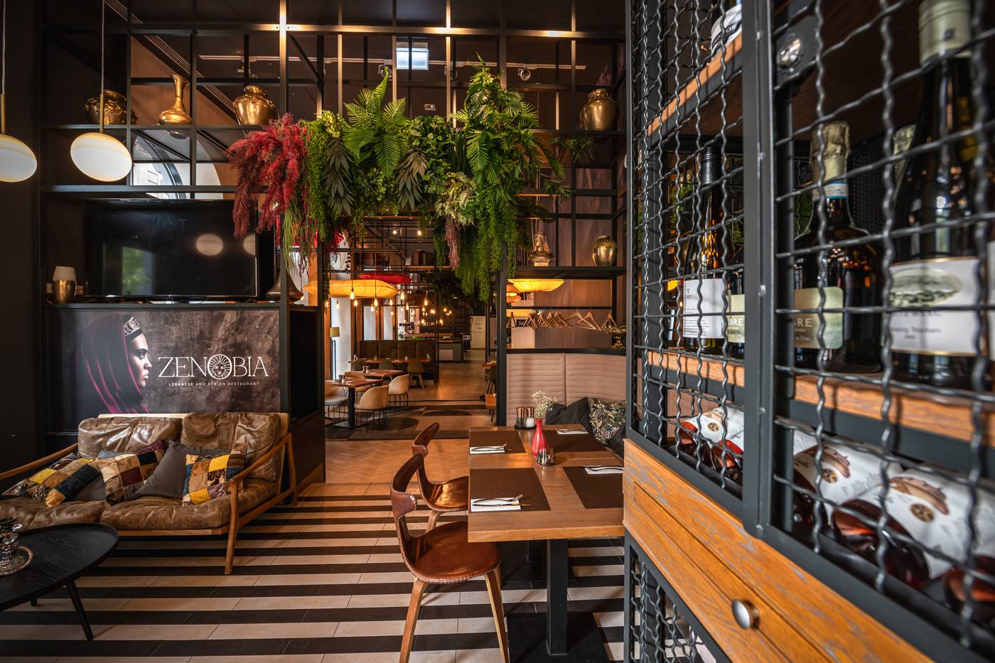 Hotel-Moments-Budapest-Restaurant-15