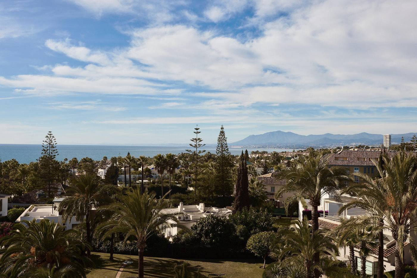 Los-Monteros-General-view-96