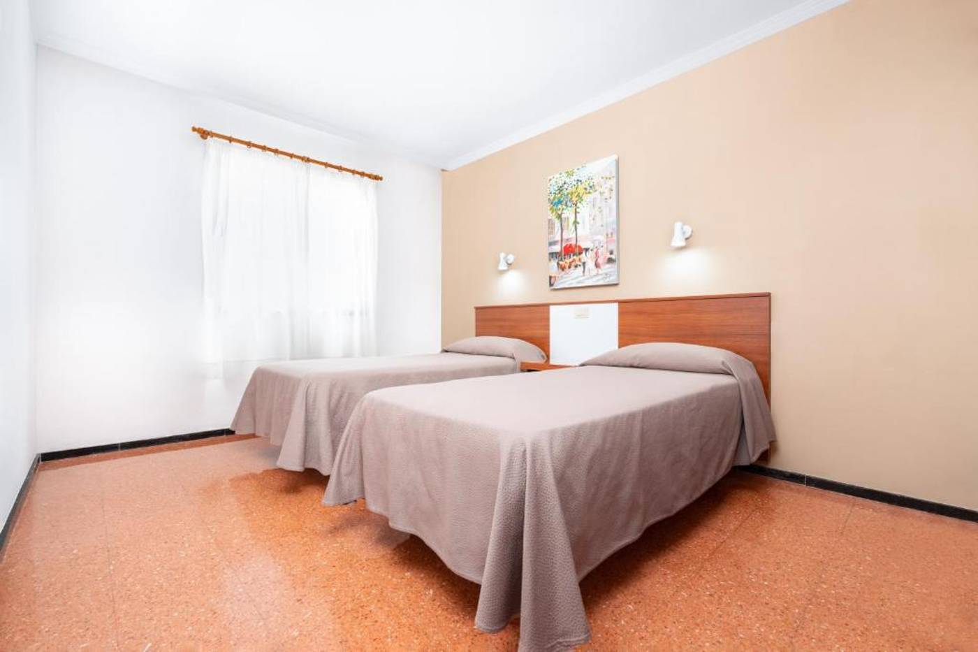 Las-Gondolas-Room-10