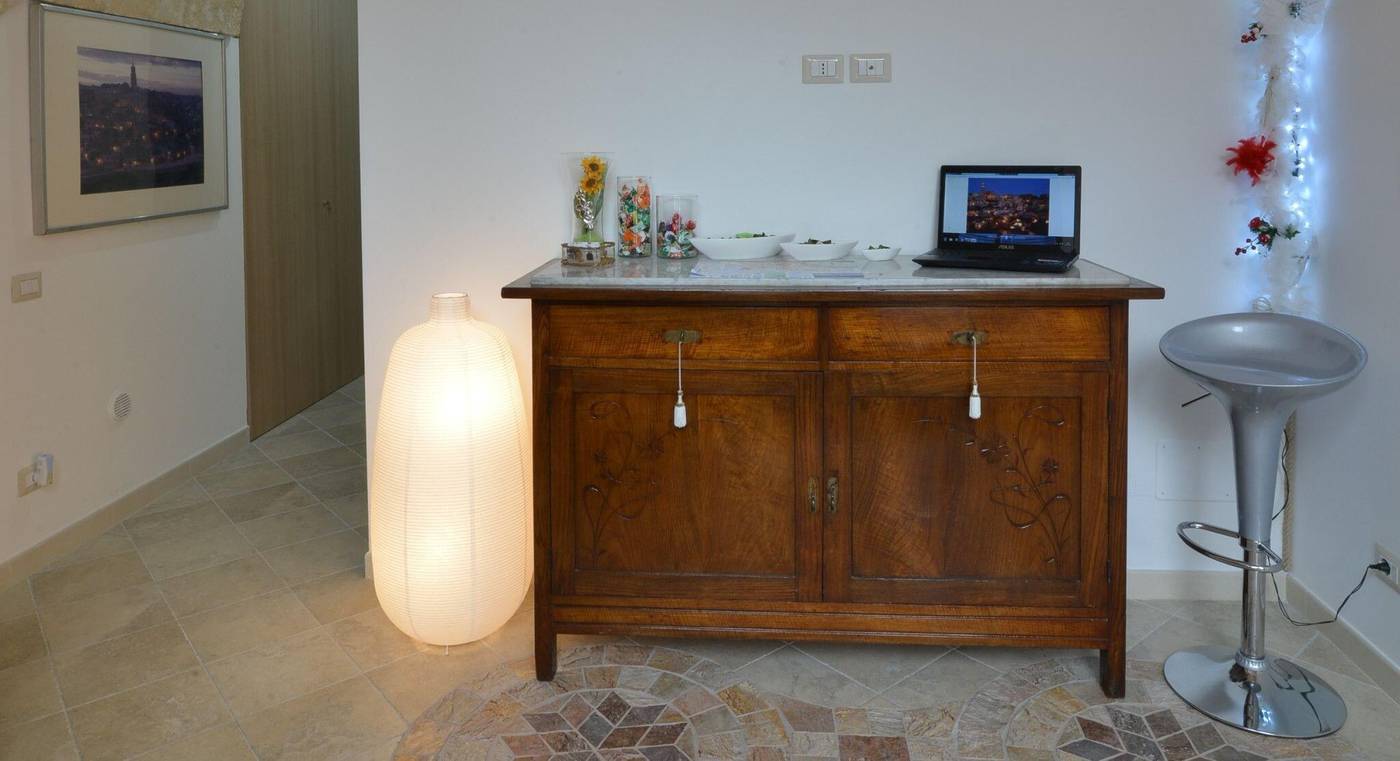 Il Nespolo Sassi Affittacamere-Italy-Matera-Lobby-10