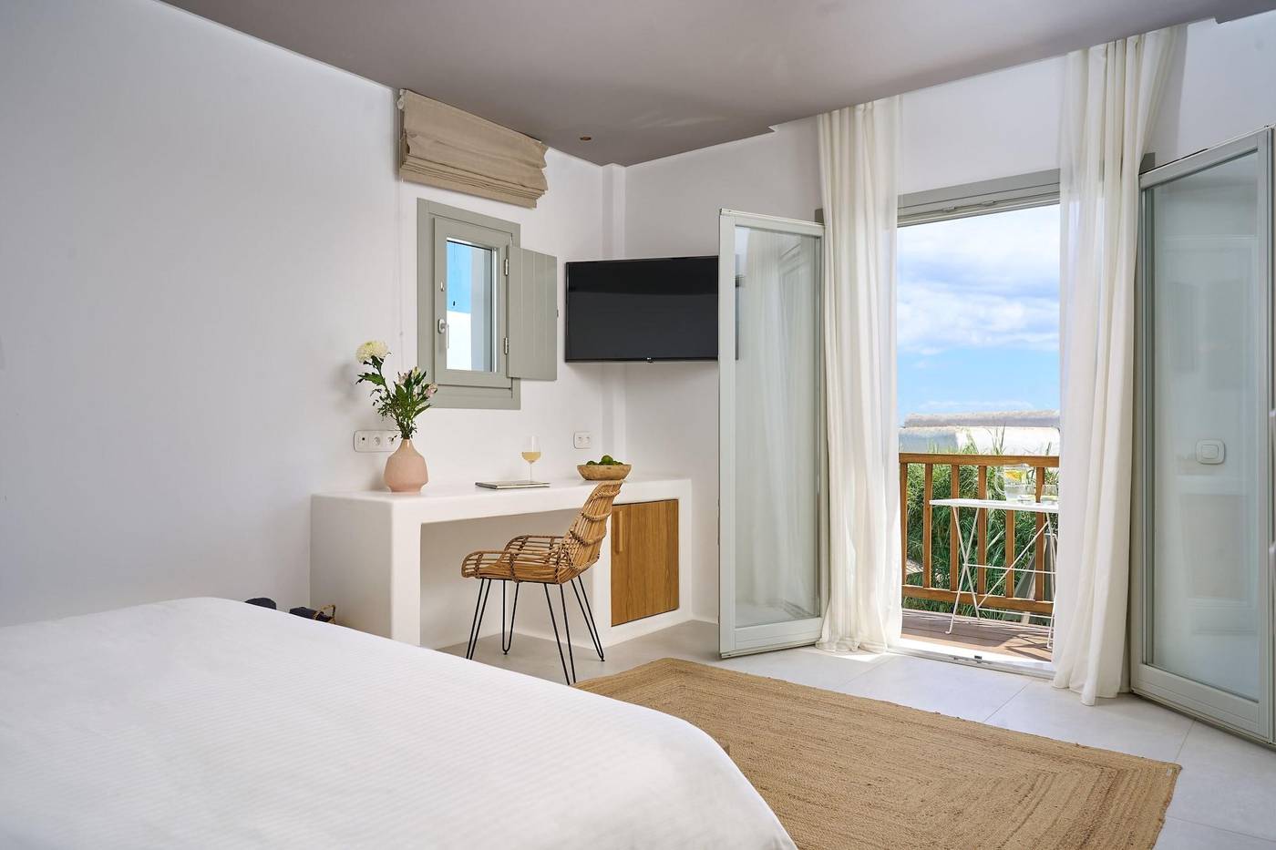 Adorno-Suites-Mykonos-Room-49